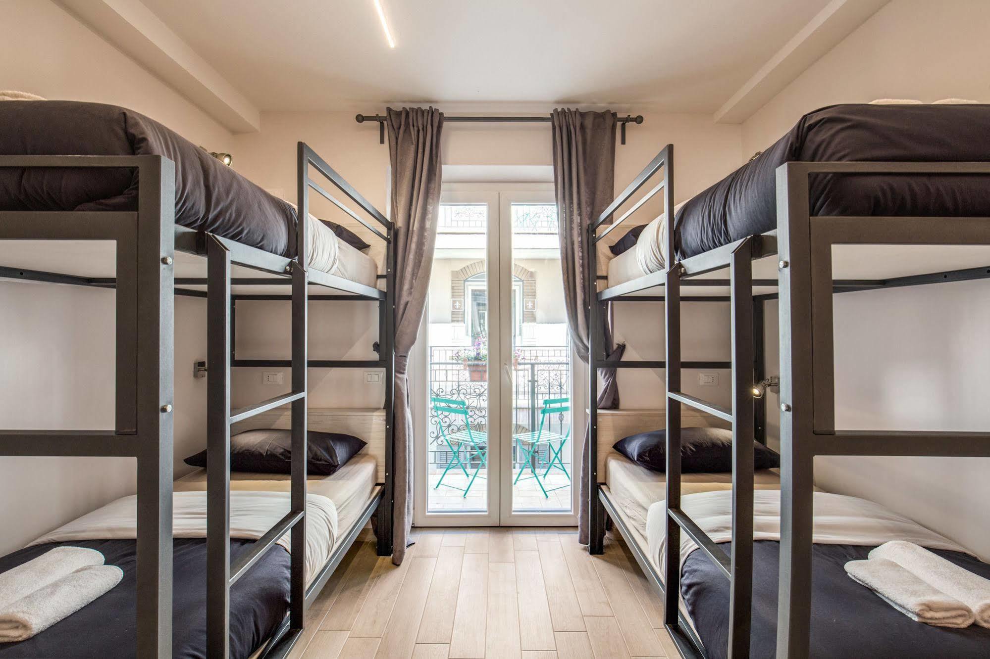 Gasthof The Bricks 3*